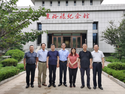 德科青島校區“兩委”成員參觀焦裕祿紀念館